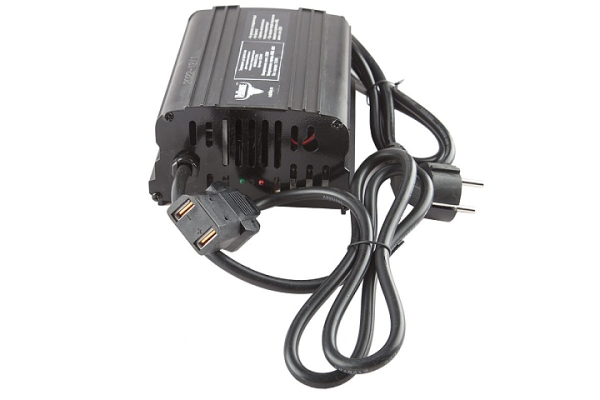 Зарядное устройство для свинцово-кислотных тяговых аккумуляторов 60V80AН (12A)